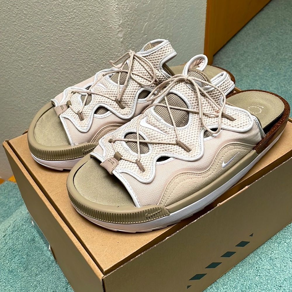 Nike Offline 2.0 - white, khaki, and light bone. NEVER USED. WITH BOX